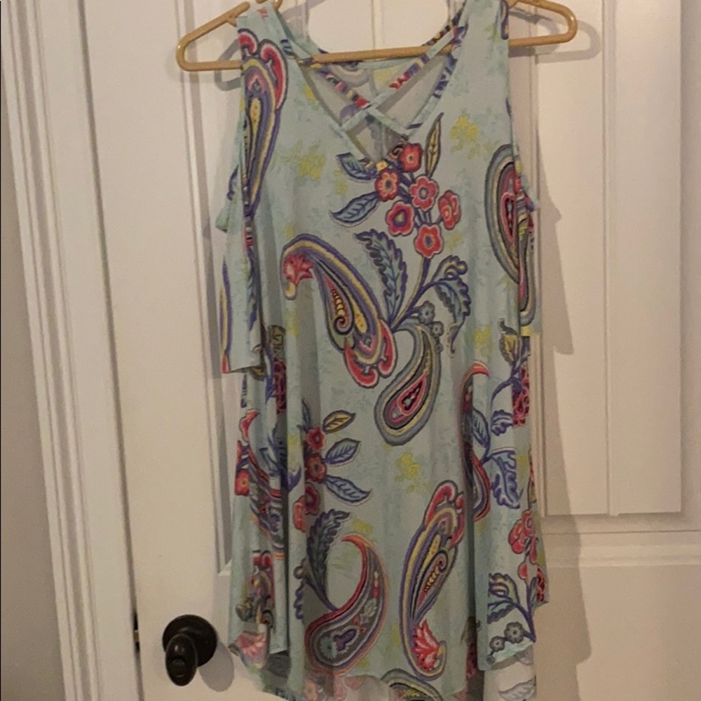 Cold shoulder tunic